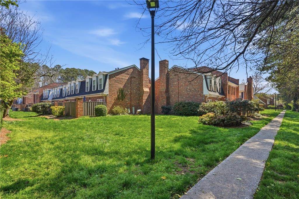 5 Independence Place Northwest Atlanta, GA 30318 - Photo 24 of 28