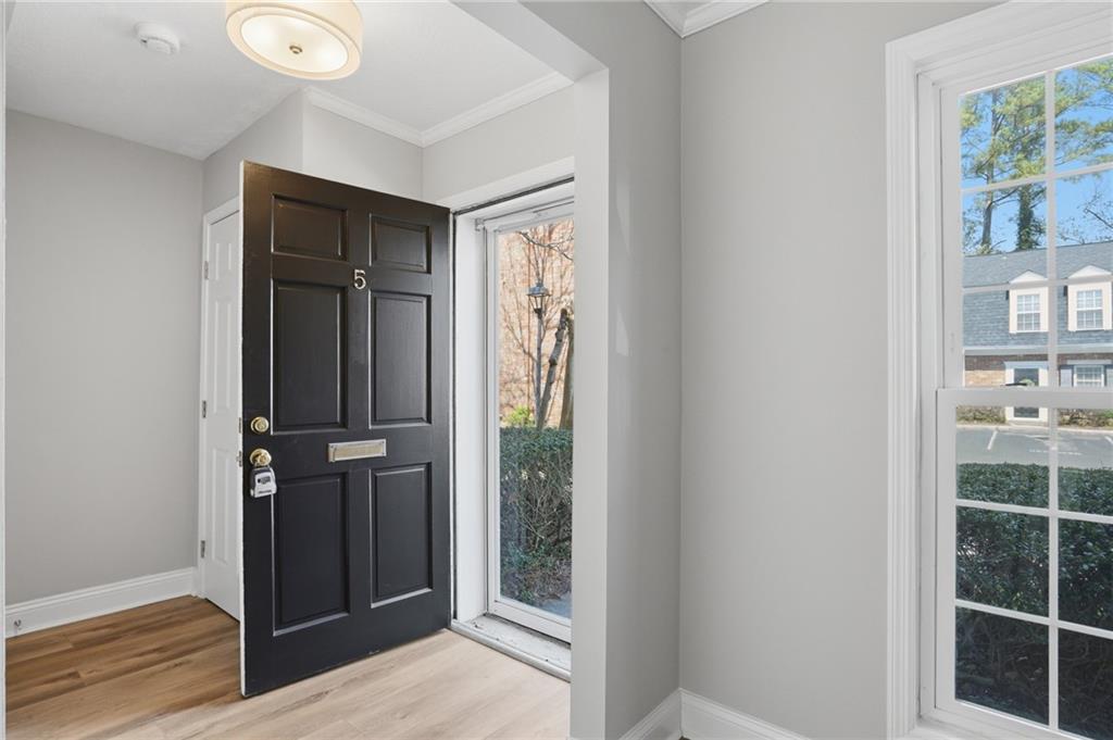 5 Independence Place Northwest Atlanta, GA 30318 - Photo 3 of 28