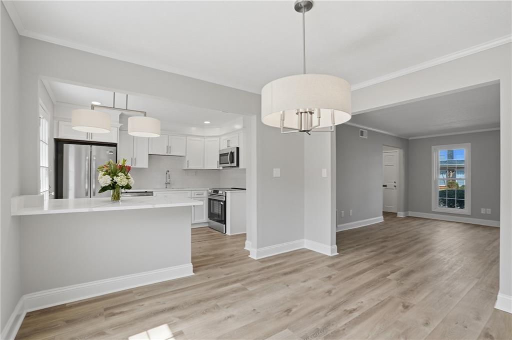 5 Independence Place Northwest Atlanta, GA 30318 - Photo 9 of 28