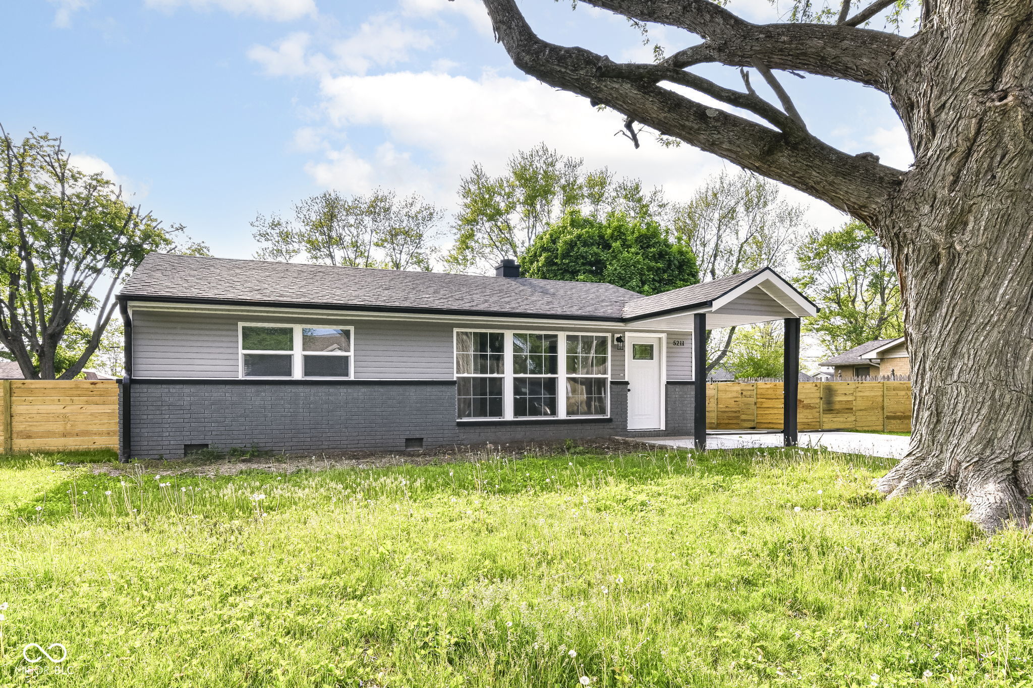 5211 Pearl Street Anderson, IN 46013 - Photo 1 of 36