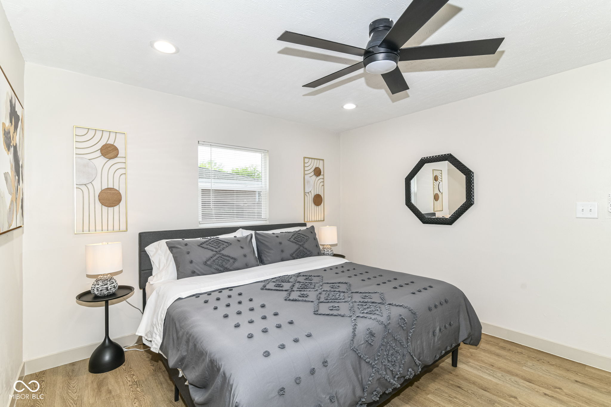 5211 Pearl Street Anderson, IN 46013 - Photo 12 of 36