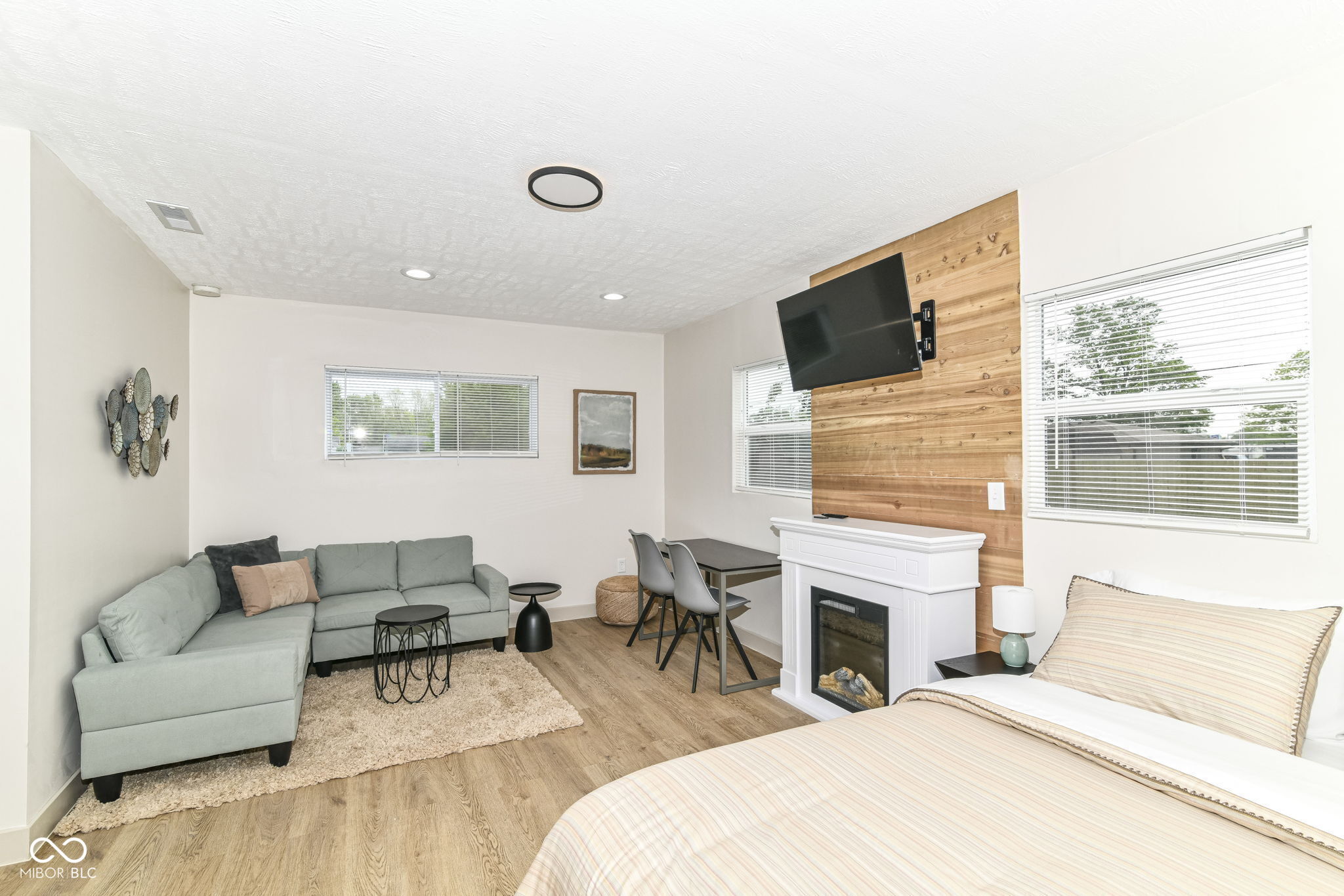 5211 Pearl Street Anderson, IN 46013 - Photo 30 of 36