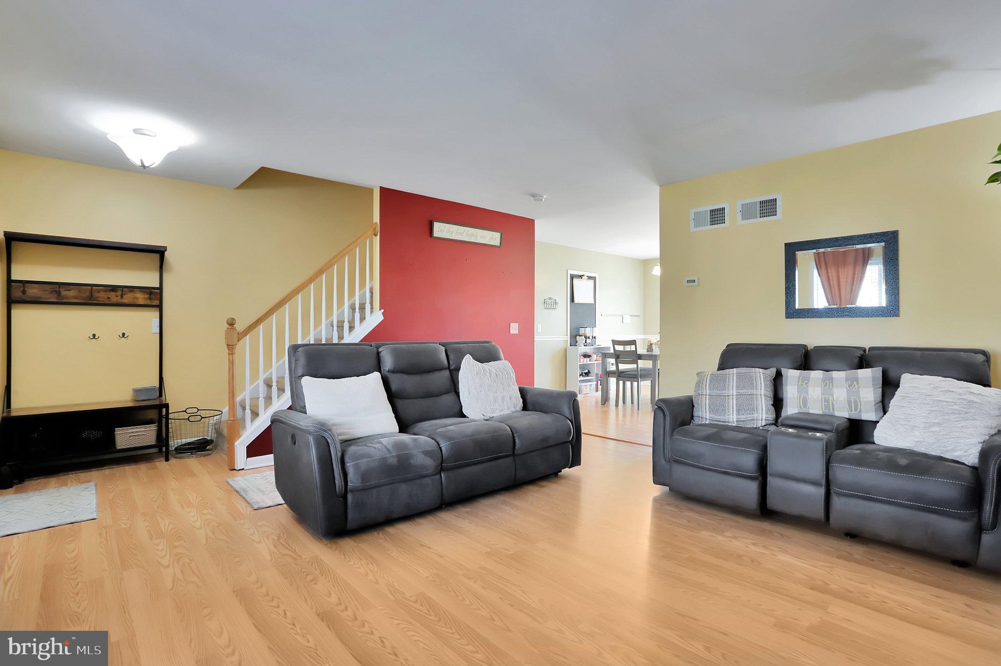 1735 Rocky Road Dover, PA 17315 - Photo 4 of 30 Gallery Image 4