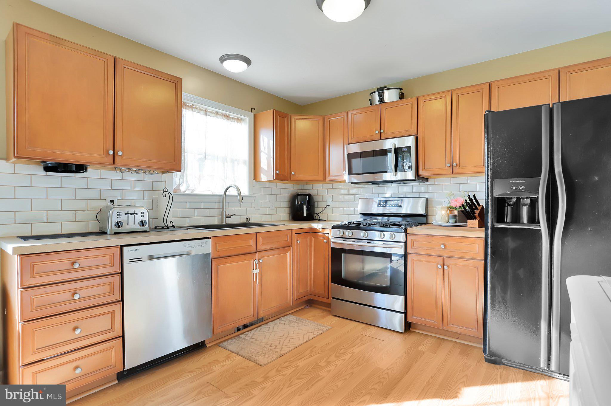 1735 Rocky Road Dover, PA 17315 - Photo 8 of 30 Gallery Image 8