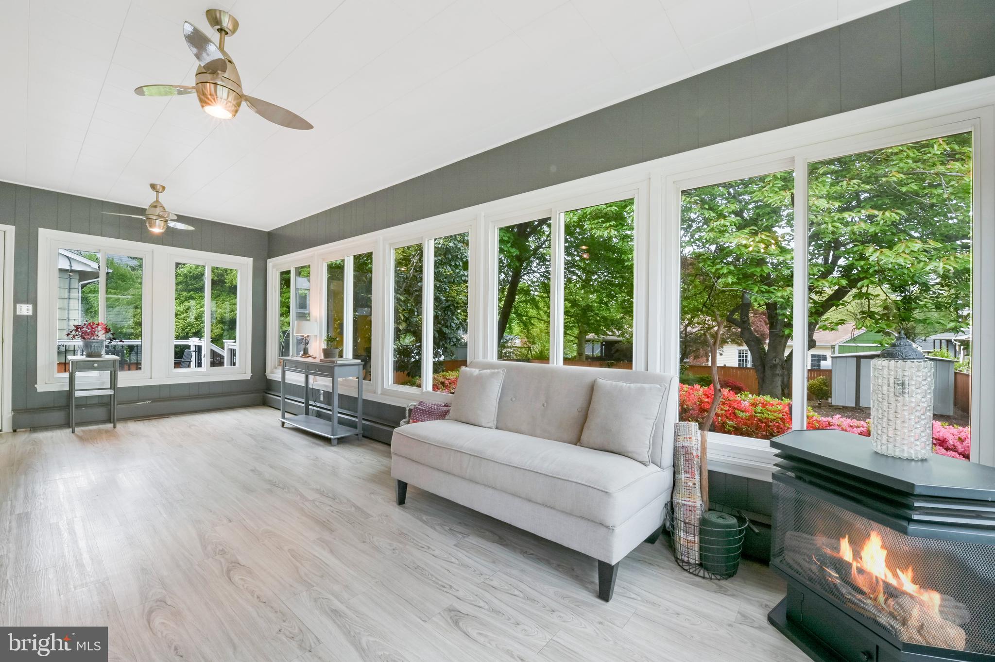 135 Sumner Road Annapolis, MD 21401 - Photo 25 of 30 Oversized sunroom