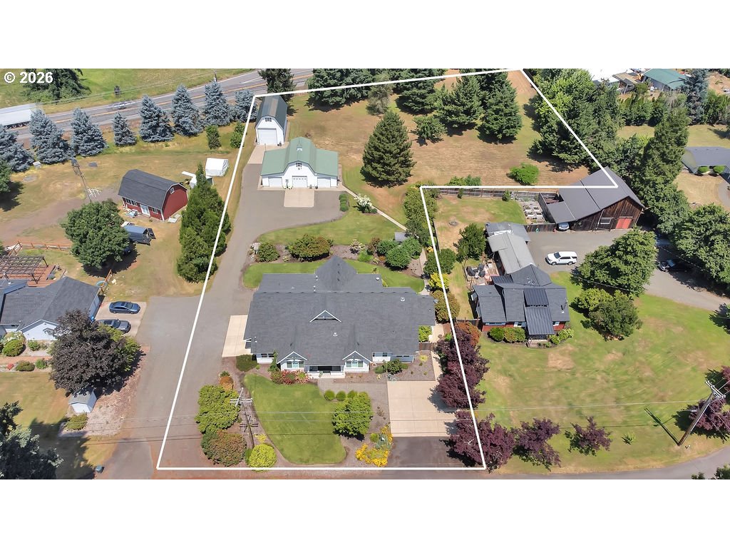 39457 Walterville Lane Springfield, OR 97478 - Photo 3 of 48