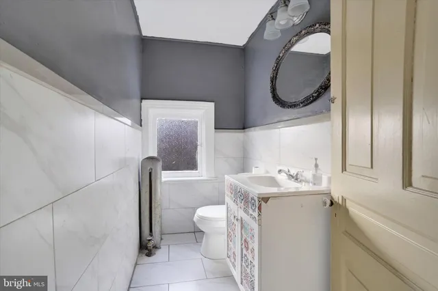 $215,000 | 317 Lindberg Avenue, York, PA 17401