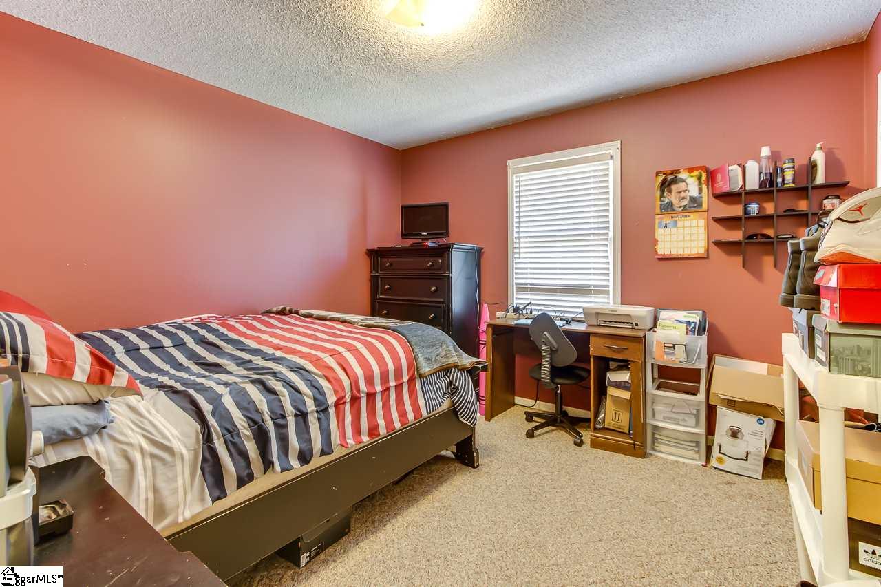 5750 Mountain View Road Taylors, SC 29687 - Photo 17 of 24
