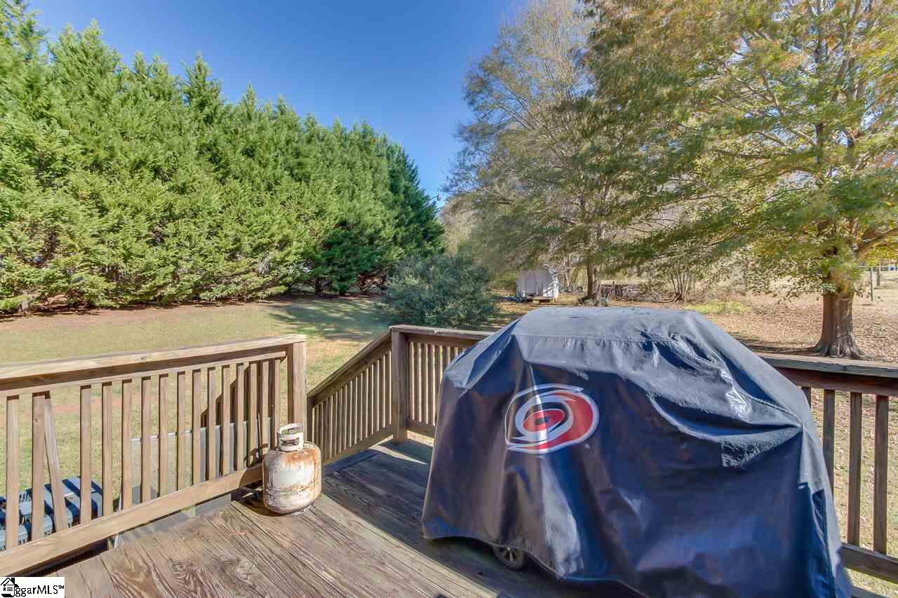 5750 Mountain View Road Taylors, SC 29687 - Photo 20 of 24