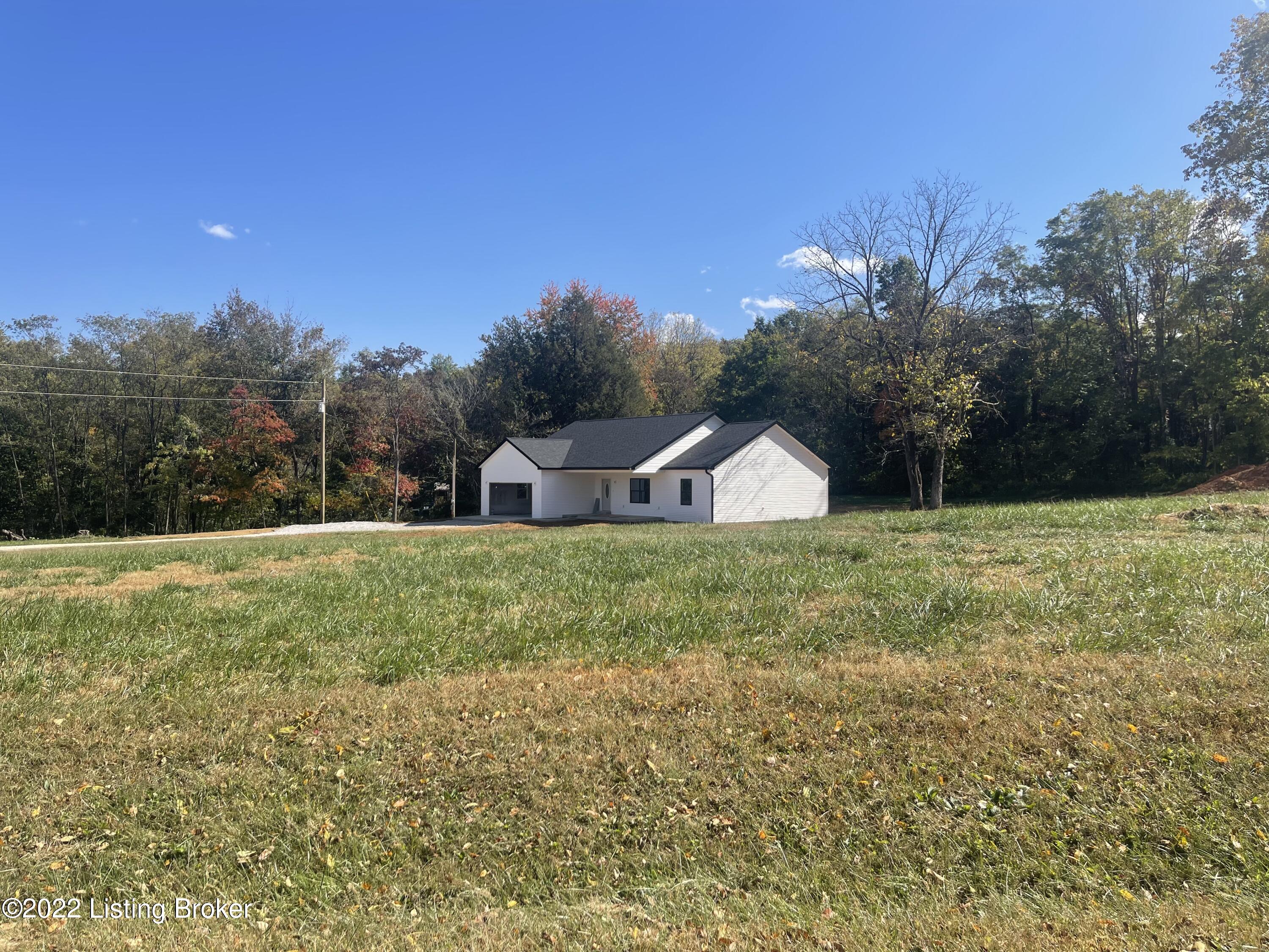 1150 Cherokee Road Brandenburg, KY 40108 - Photo 3 of 16 IMG-4576