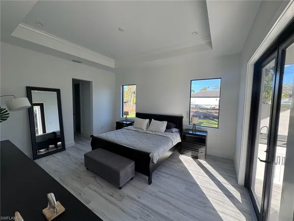 $669,900 | 308 Golden Gate Boulevard East, Naples, FL 34117