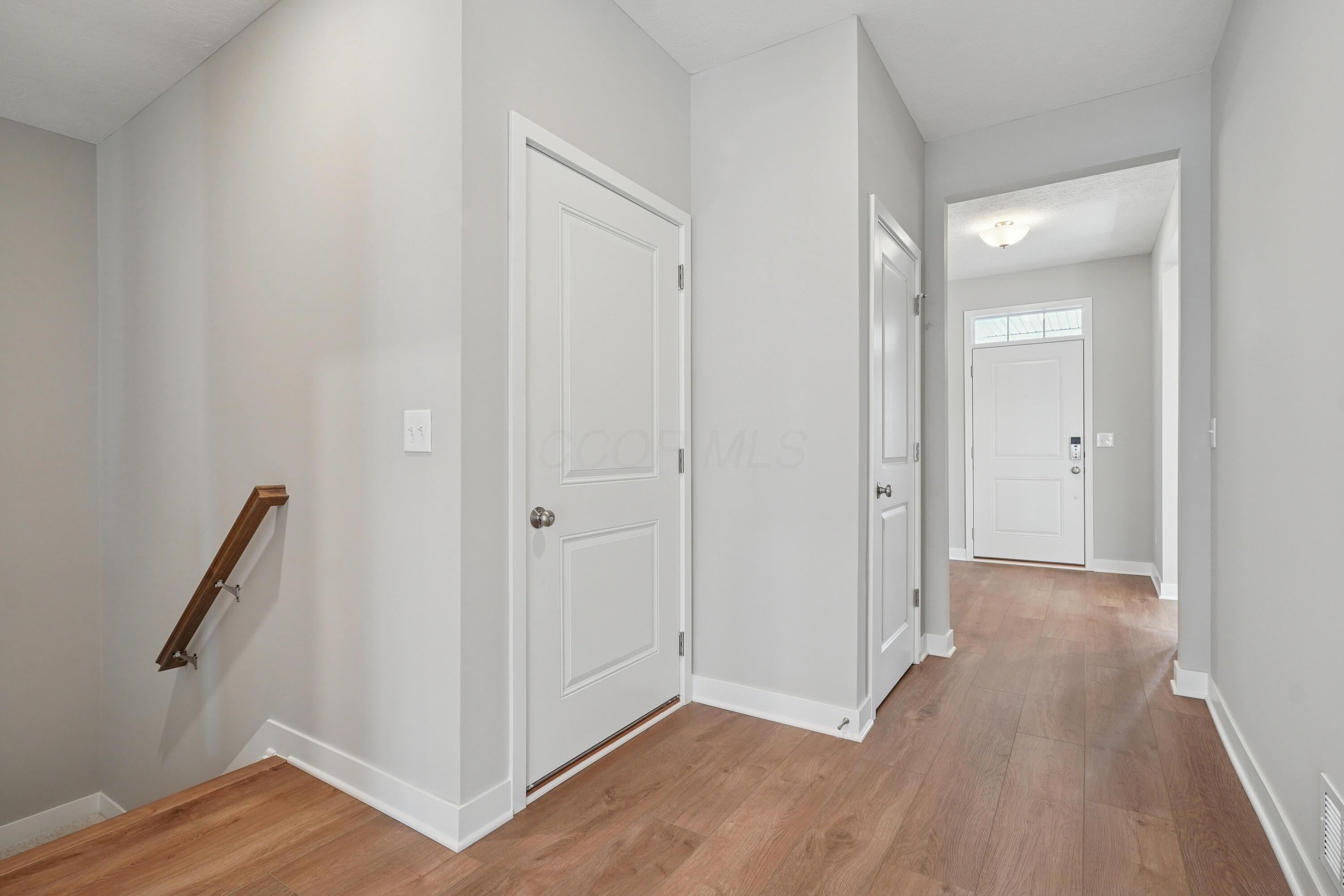 308 Reign Way Pataskala, OH 43062 - Photo 11 of 35 Hallway