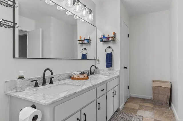 $372,000 | 6845 Avenida De Galvez, Navarre, FL 32566