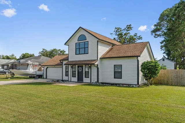 $372,000 | 6845 Avenida De Galvez, Navarre, FL 32566