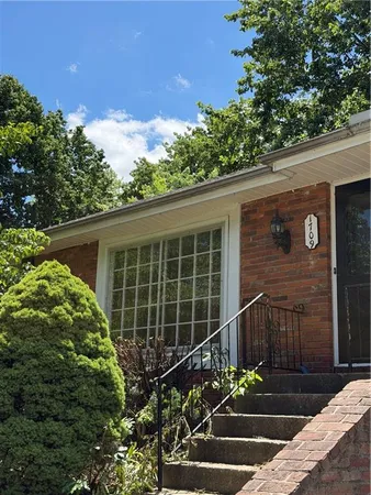 $279,900 | 1709 Northeast 69th Terrace, Gladstone, MO 64118