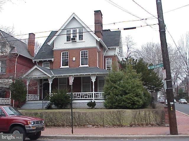 435 West Chestnut Street Lancaster, PA 17603 - Photo 1 of 11