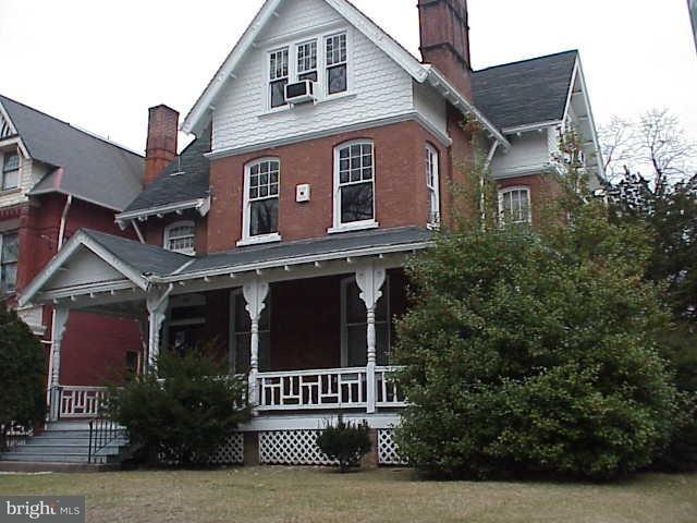 435 West Chestnut Street Lancaster, PA 17603 - Photo 2 of 11