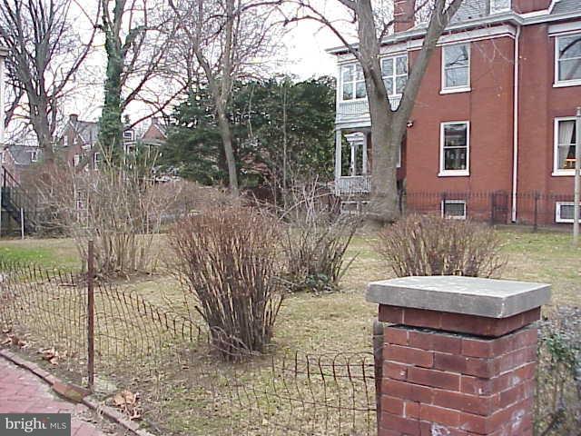 435 West Chestnut Street Lancaster, PA 17603 - Photo 4 of 11