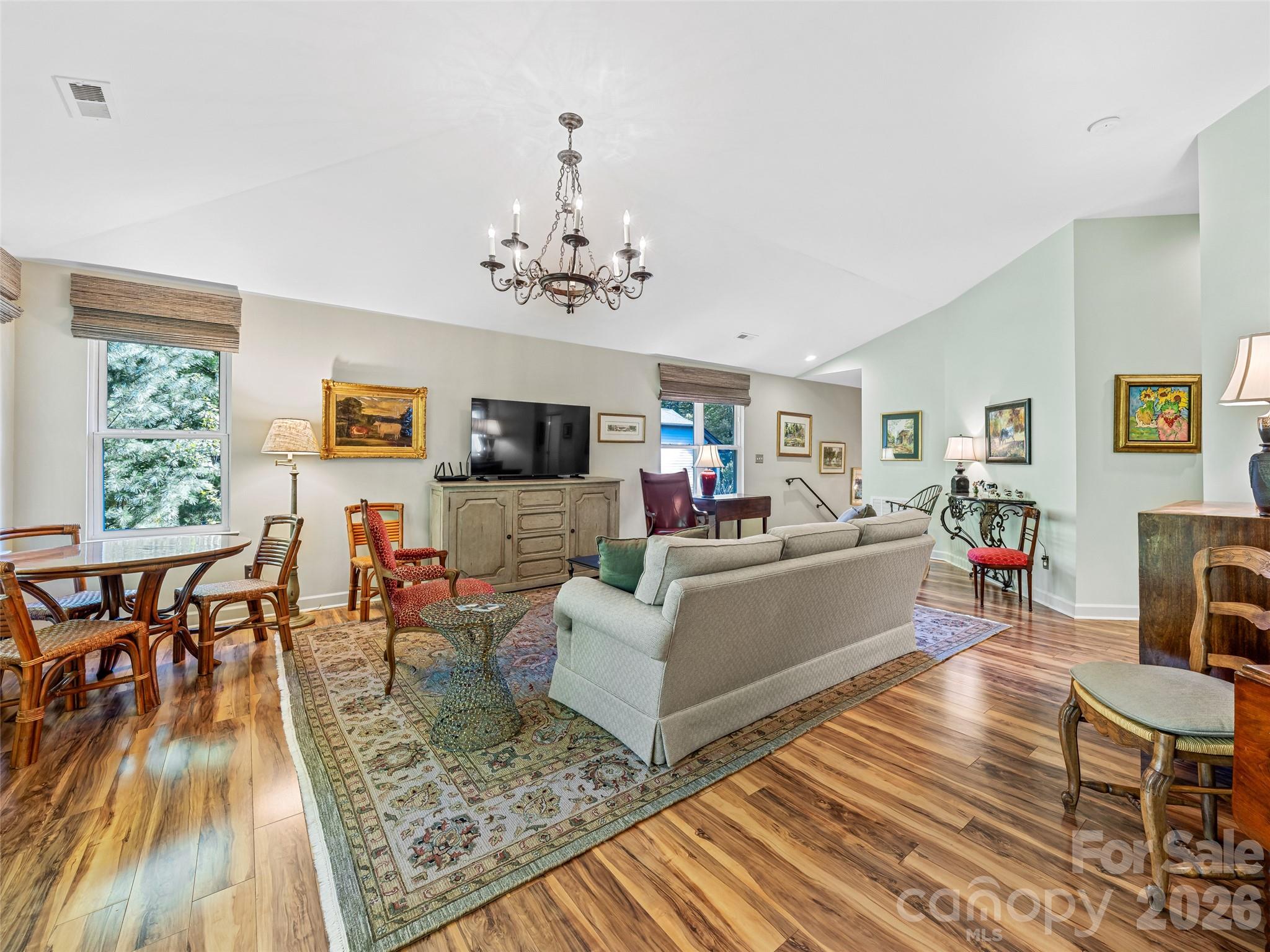 73 Ridgetop Circle, Unit 303 Brevard, NC 28712 - Photo 5 of 24 Gallery Image 5