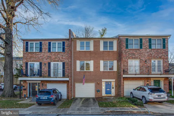 $3,300 | 16 Spindrift Way, Annapolis, MD 21403