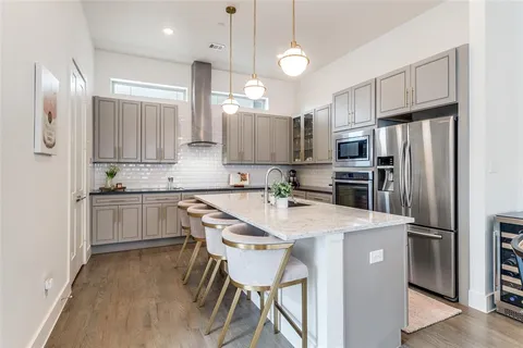 $599,000 | 5912 Ross Avenue, Unit 10, Dallas, TX 75206