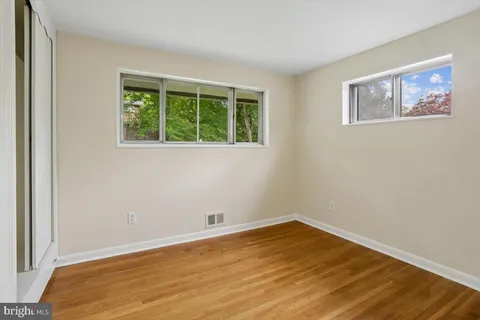 $3,300 | 901 Kenbrook Drive, Silver Spring, MD 20902