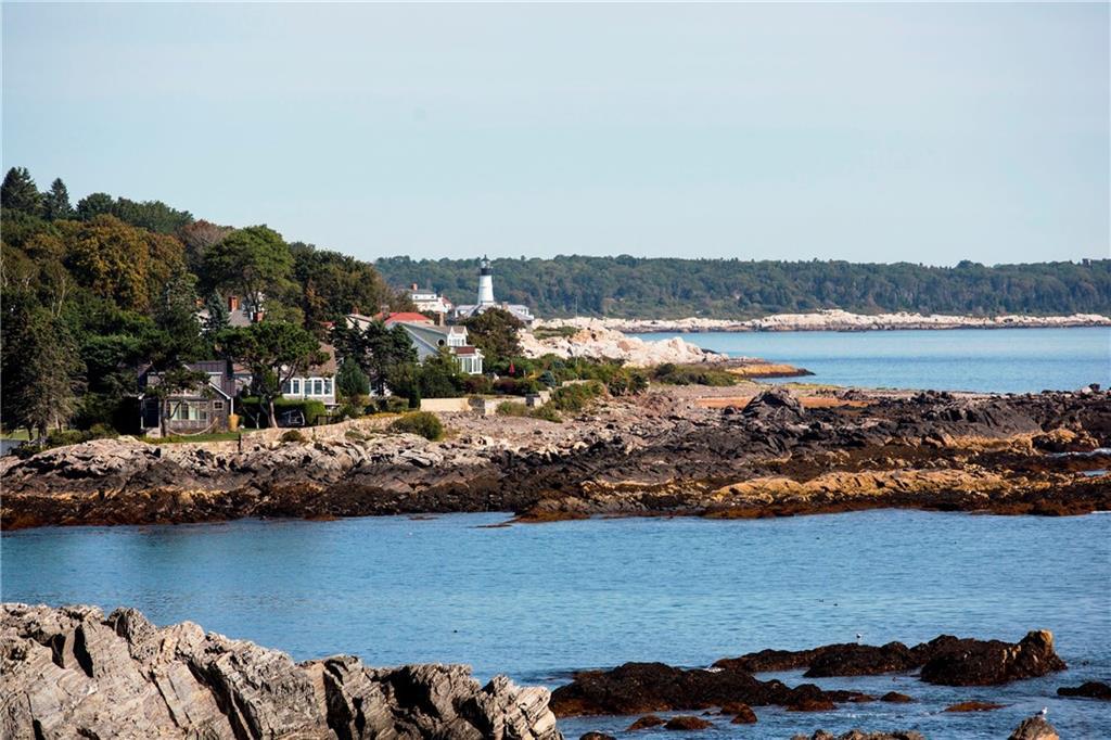 1 Smugglers Cove Road Cape Elizabeth, ME 04107 - Photo 21 of 28 Photo