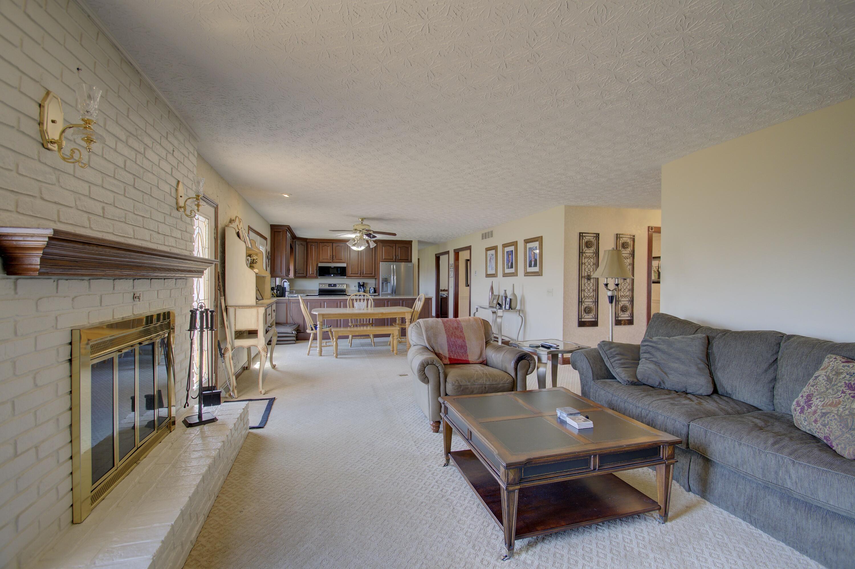 1526 Flintridge Road Florence, KY 41042 - Photo 16 of 39 Gallery Image 16