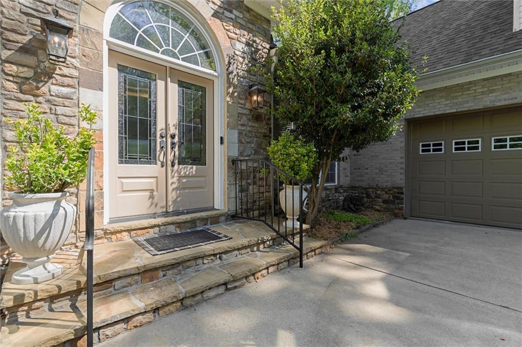 9055 Old Keith Bridge Road Gainesville, GA 30506 - Photo 4 of 96