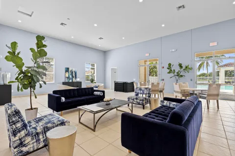 $395,000 | 8068 Briantea Drive, Boynton Beach, FL 33472