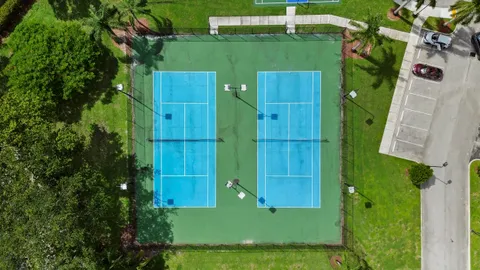 $395,000 | 8068 Briantea Drive, Boynton Beach, FL 33472