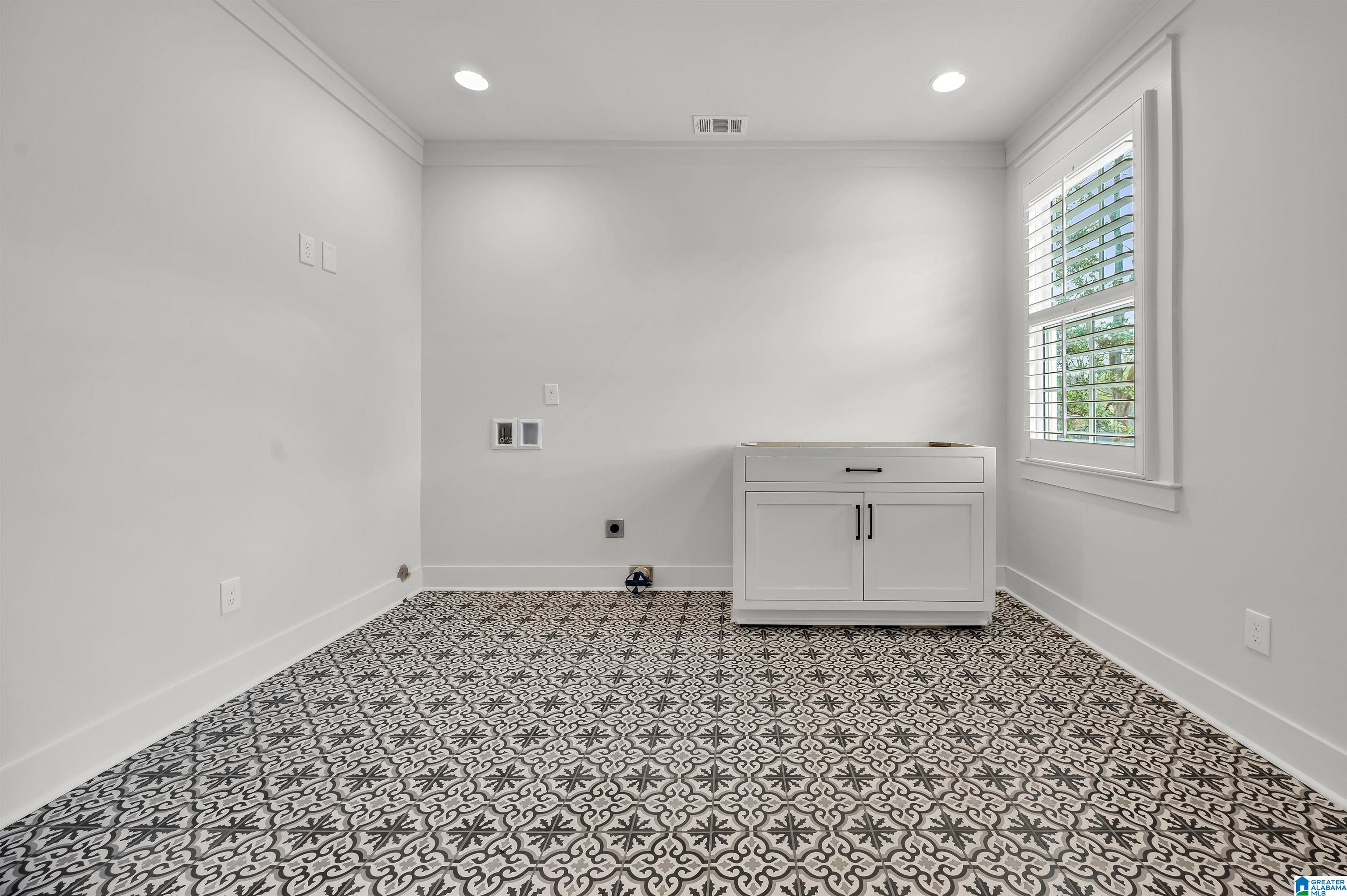 409 Sterrett Avenue Birmingham, AL 35209 - Photo 46 of 52