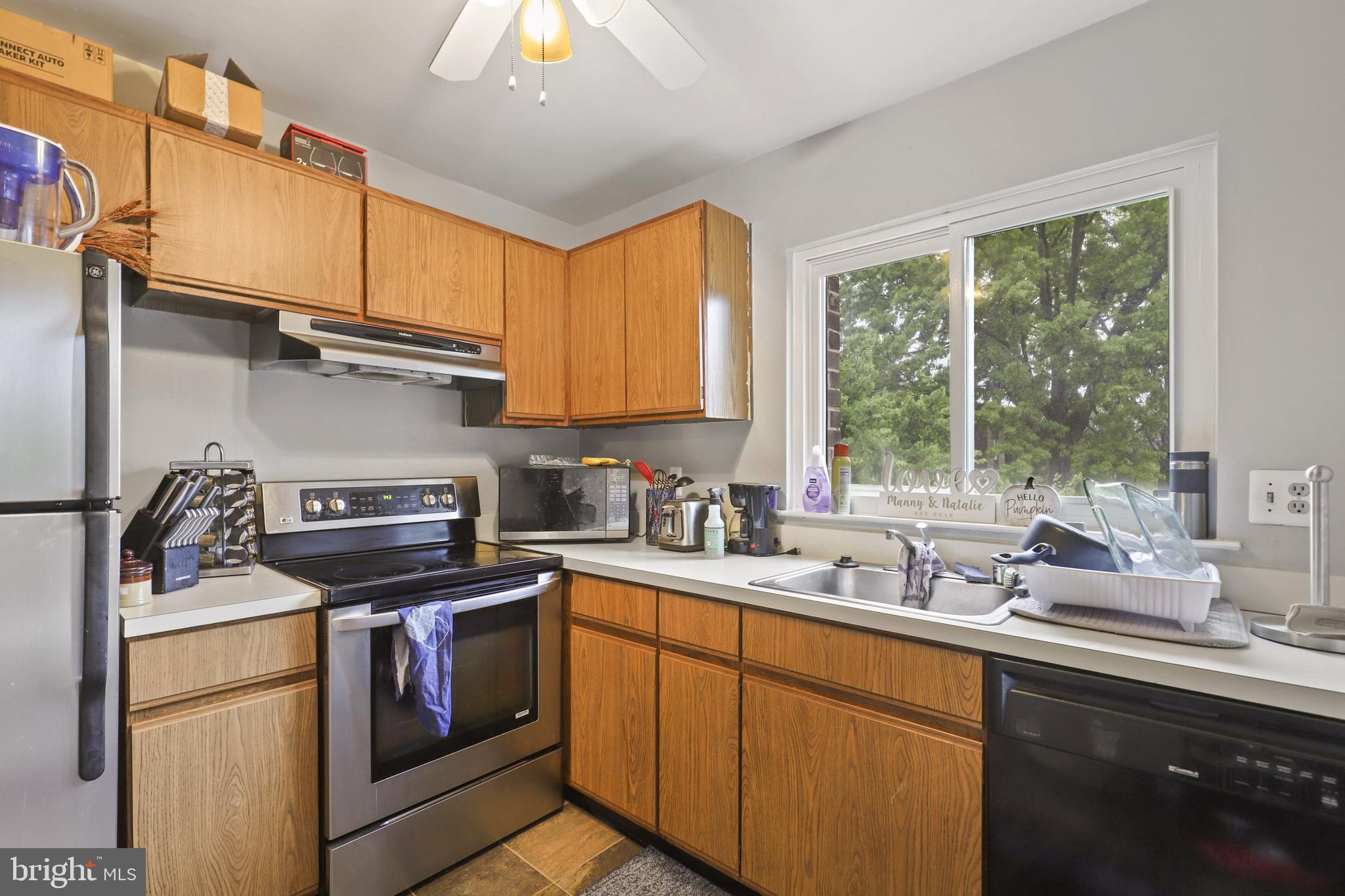 15601 Dorset Road, Unit 203 Laurel, MD 20707 - Photo 3 of 15 Gallery Image 3