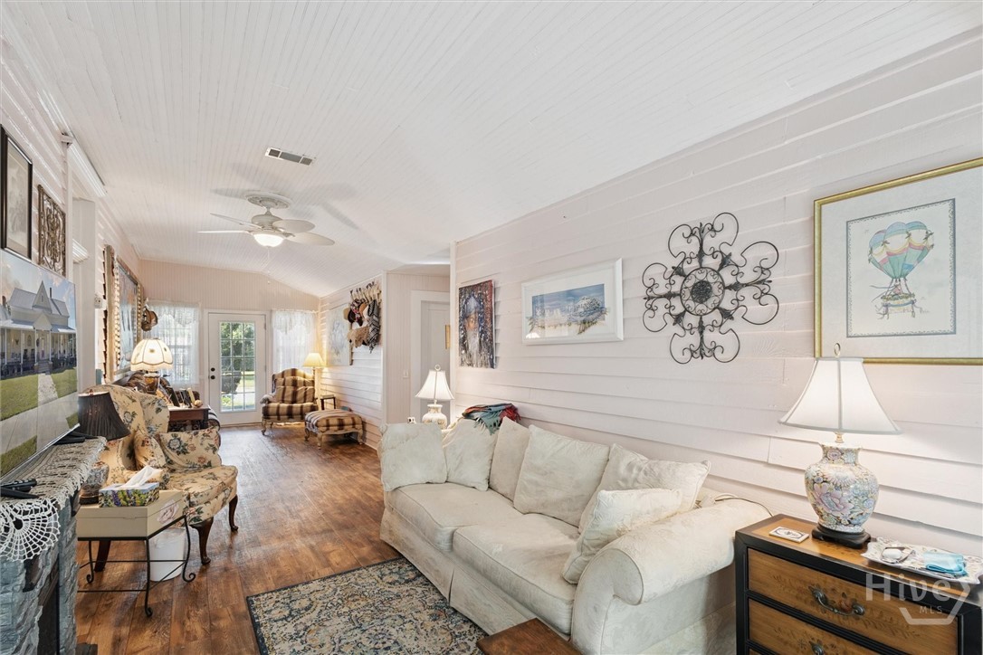 610 West Liberty Street Claxton, GA 30417 - Photo 27 of 58