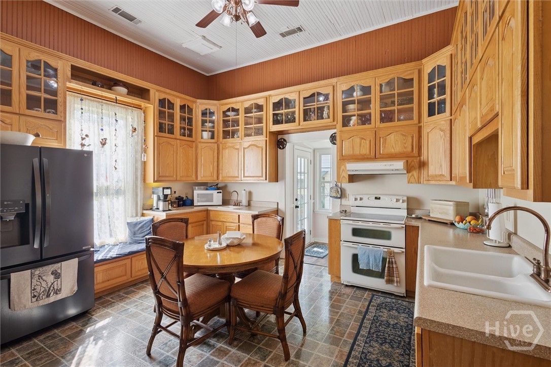 610 West Liberty Street Claxton, GA 30417 - Photo 29 of 58