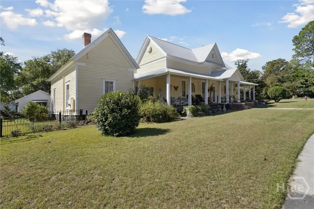 $425,000 | 610 West Liberty Street, Claxton, GA 30417