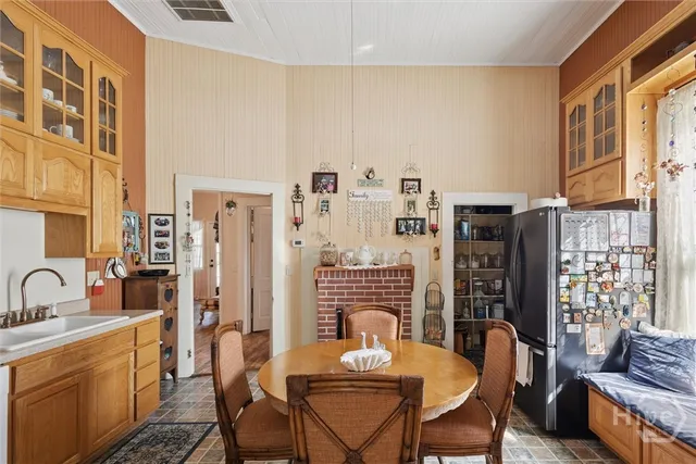 $425,000 | 610 West Liberty Street, Claxton, GA 30417