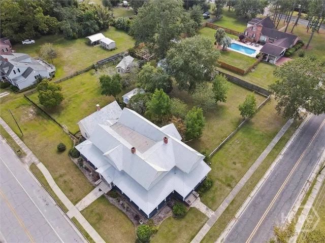 $425,000 | 610 West Liberty Street, Claxton, GA 30417