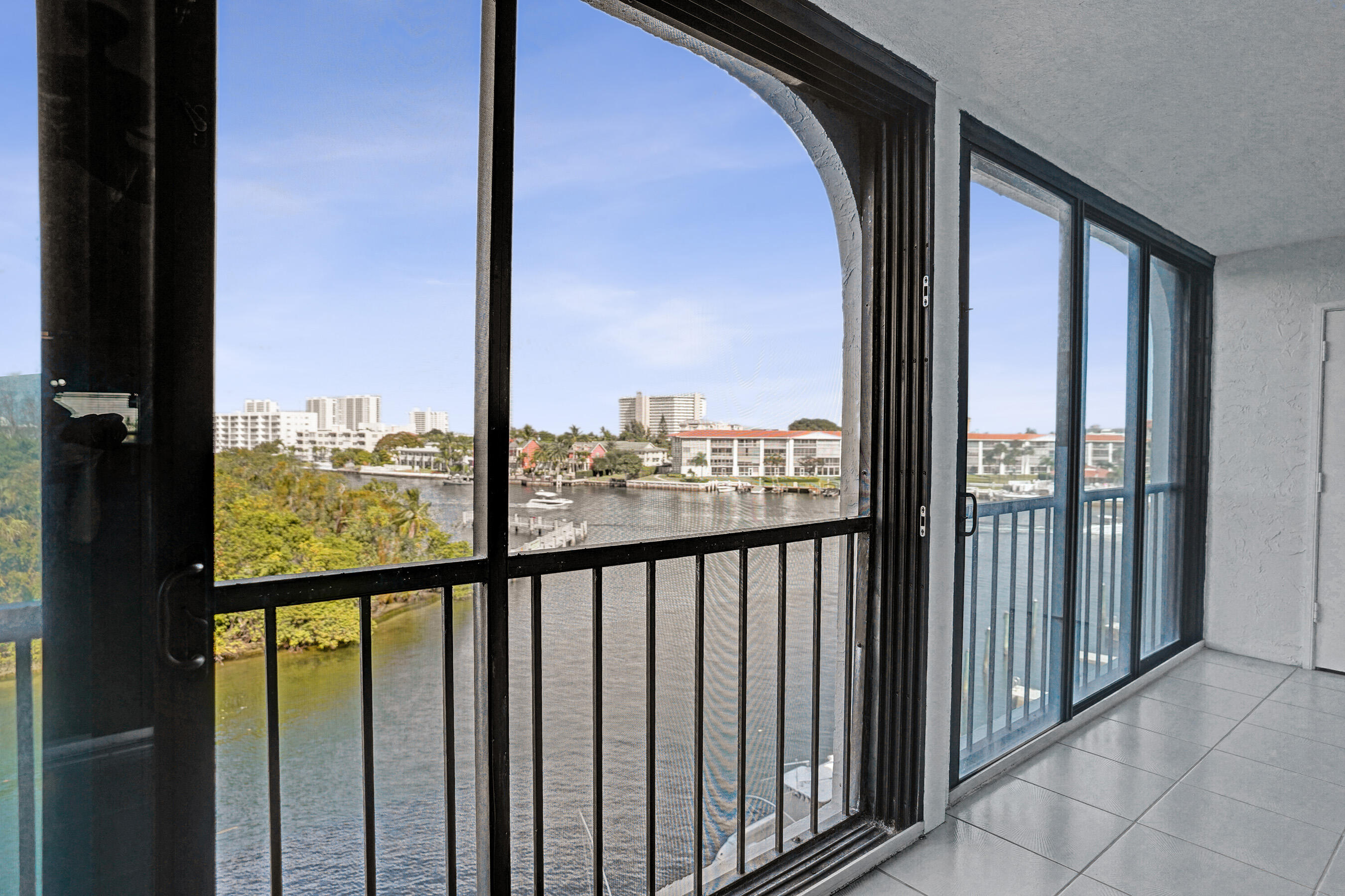 1631 Riverview Road, Unit 507 Deerfield Beach, FL 33441 - Photo 6 of 29 DSC01509