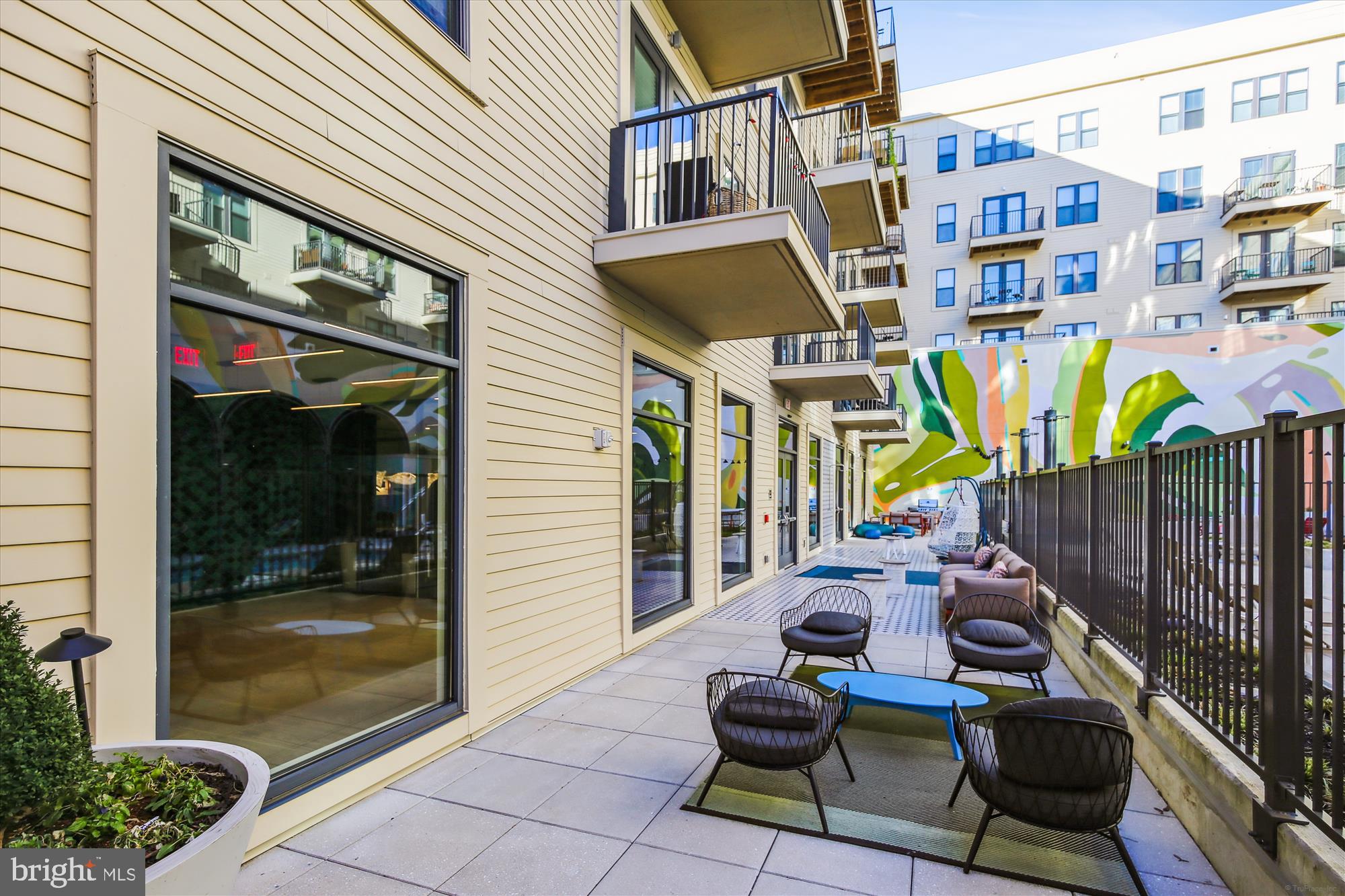 6803 Cameron Drive Northwest, Unit 1 Washington, DC 20012 - Photo 33 of 58