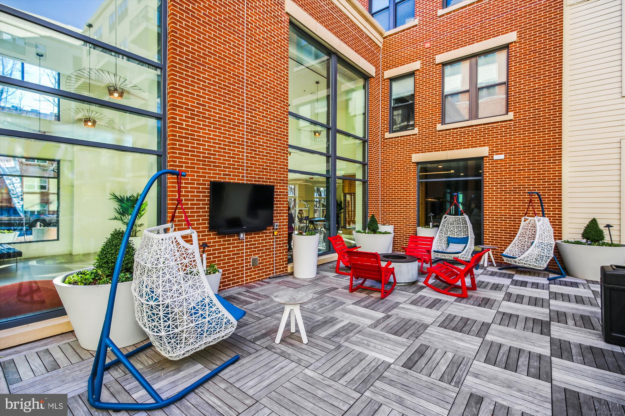 6803 Cameron Drive Northwest, Unit 1 Washington, DC 20012 - Photo 36 of 58