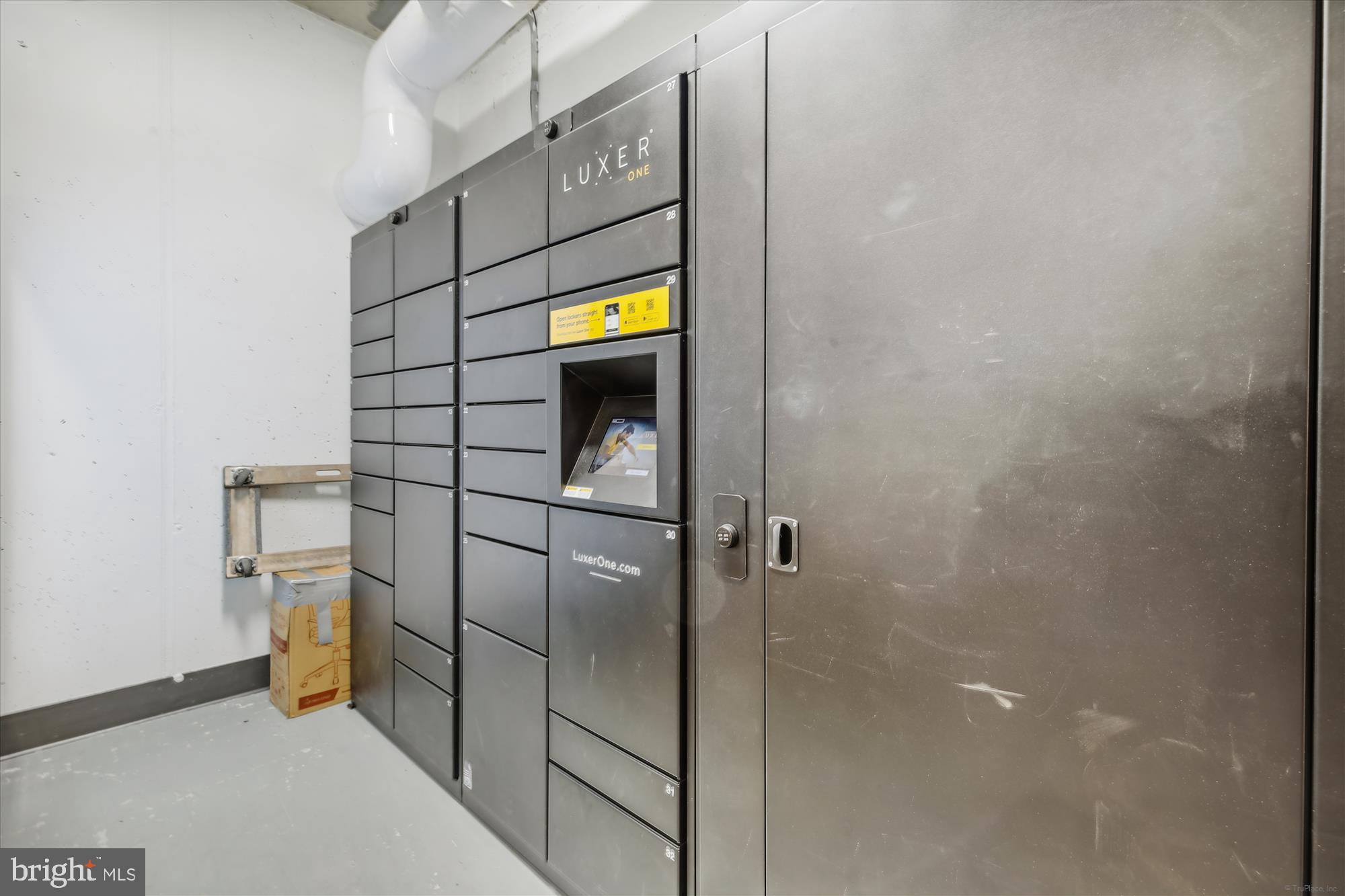 6803 Cameron Drive Northwest, Unit 1 Washington, DC 20012 - Photo 43 of 58