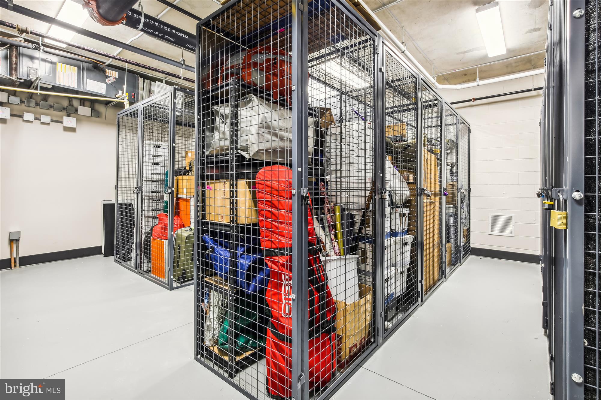 6803 Cameron Drive Northwest, Unit 1 Washington, DC 20012 - Photo 44 of 58