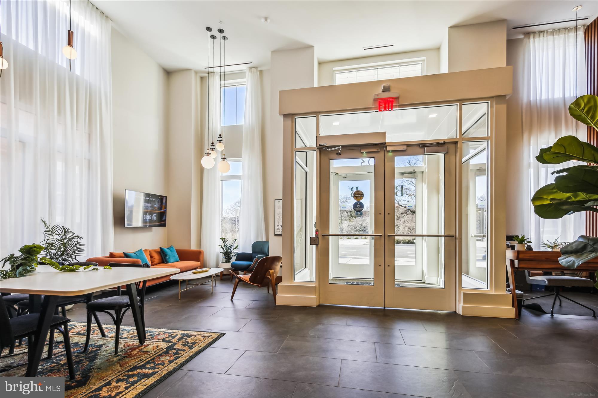 6803 Cameron Drive Northwest, Unit 1 Washington, DC 20012 - Photo 47 of 58