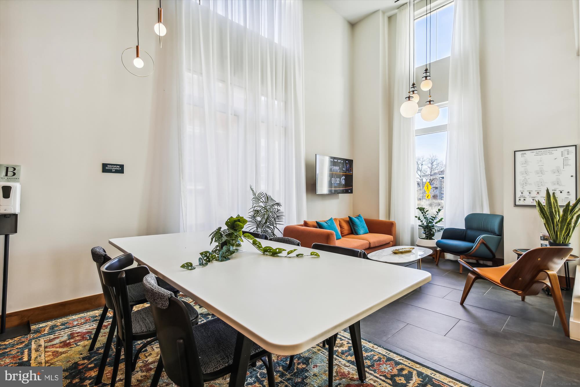 6803 Cameron Drive Northwest, Unit 1 Washington, DC 20012 - Photo 48 of 58