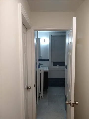 $3,800 | 27 Mt Vernon Street, Unit 1, Newport, RI 02840