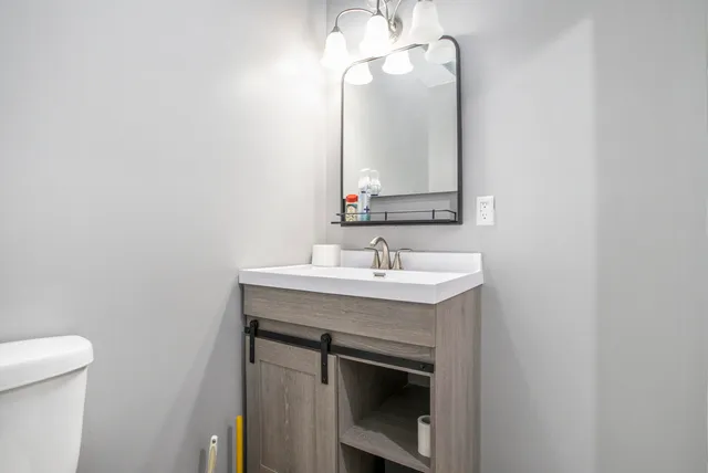 $399,999 | 2228 South Hill Street, Schoolcraft, MI 49087