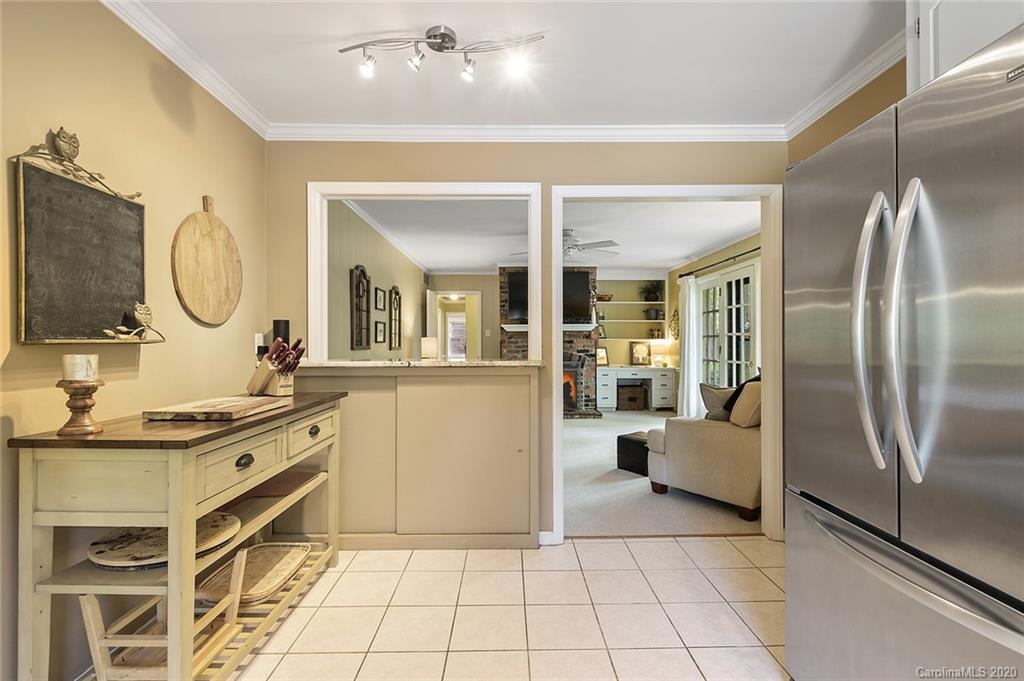 3724 Riverbend Road Charlotte, NC 28210 - Photo 17 of 41 Gallery Image 17