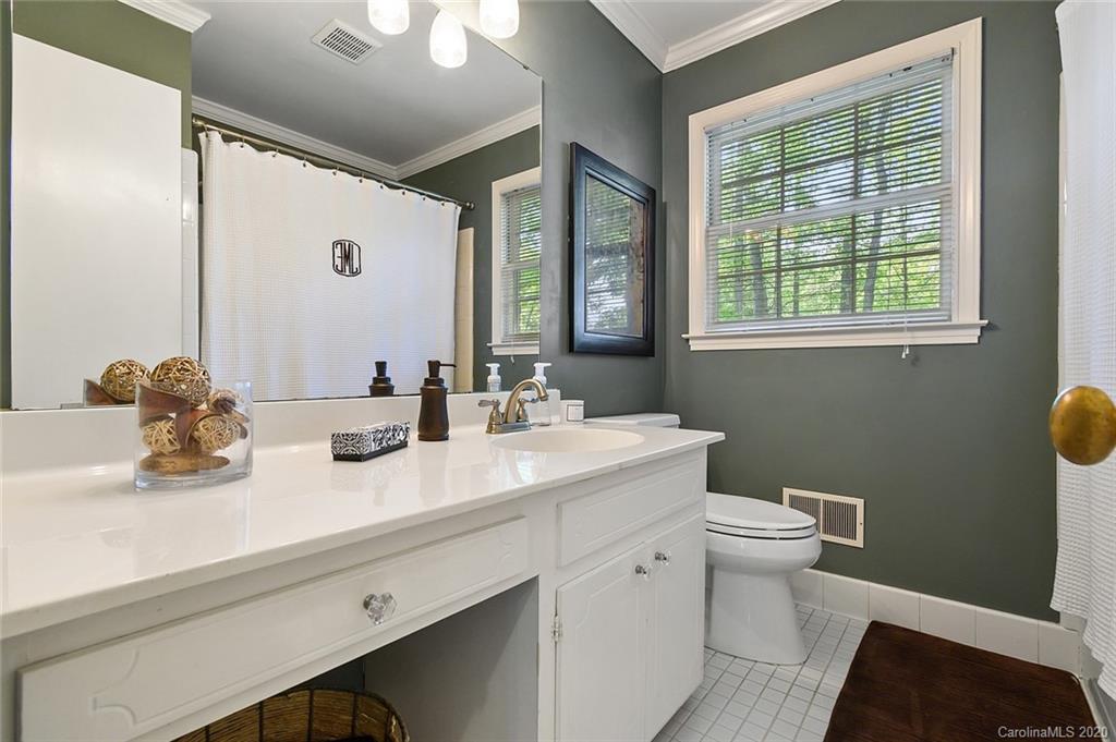3724 Riverbend Road Charlotte, NC 28210 - Photo 23 of 41 Gallery Image 23