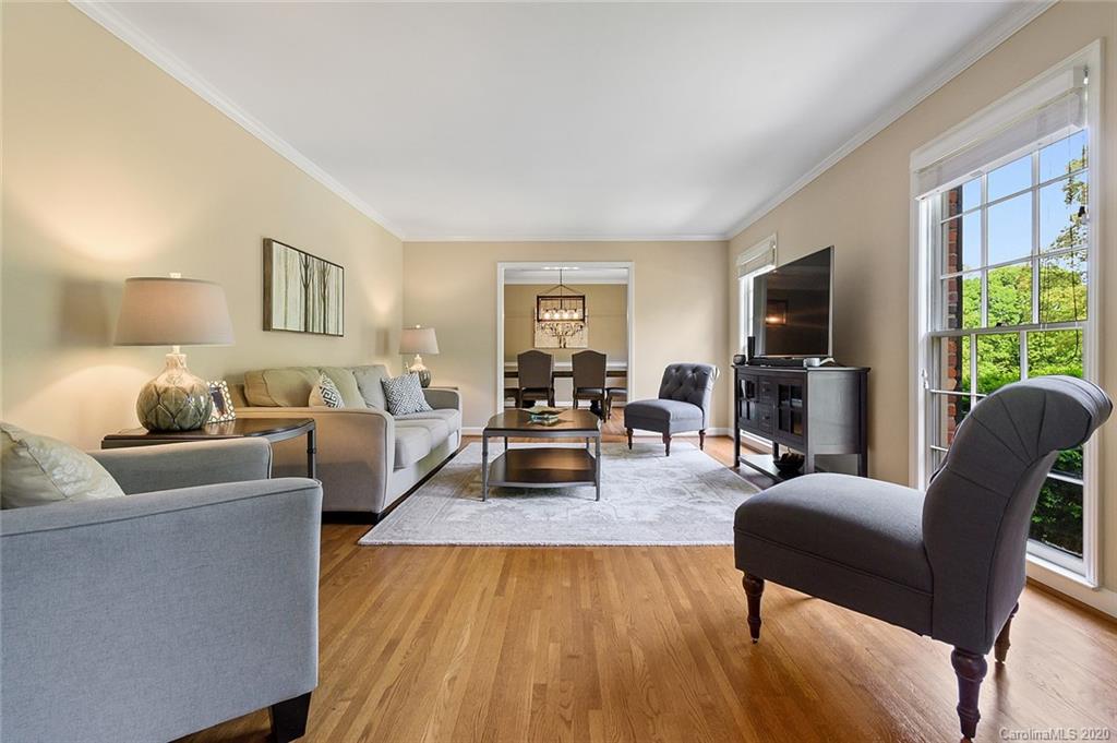 3724 Riverbend Road Charlotte, NC 28210 - Photo 6 of 41 Gallery Image 6